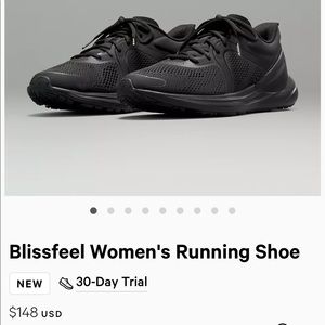 Lululemon Blissfeel Running shoes all black size 9